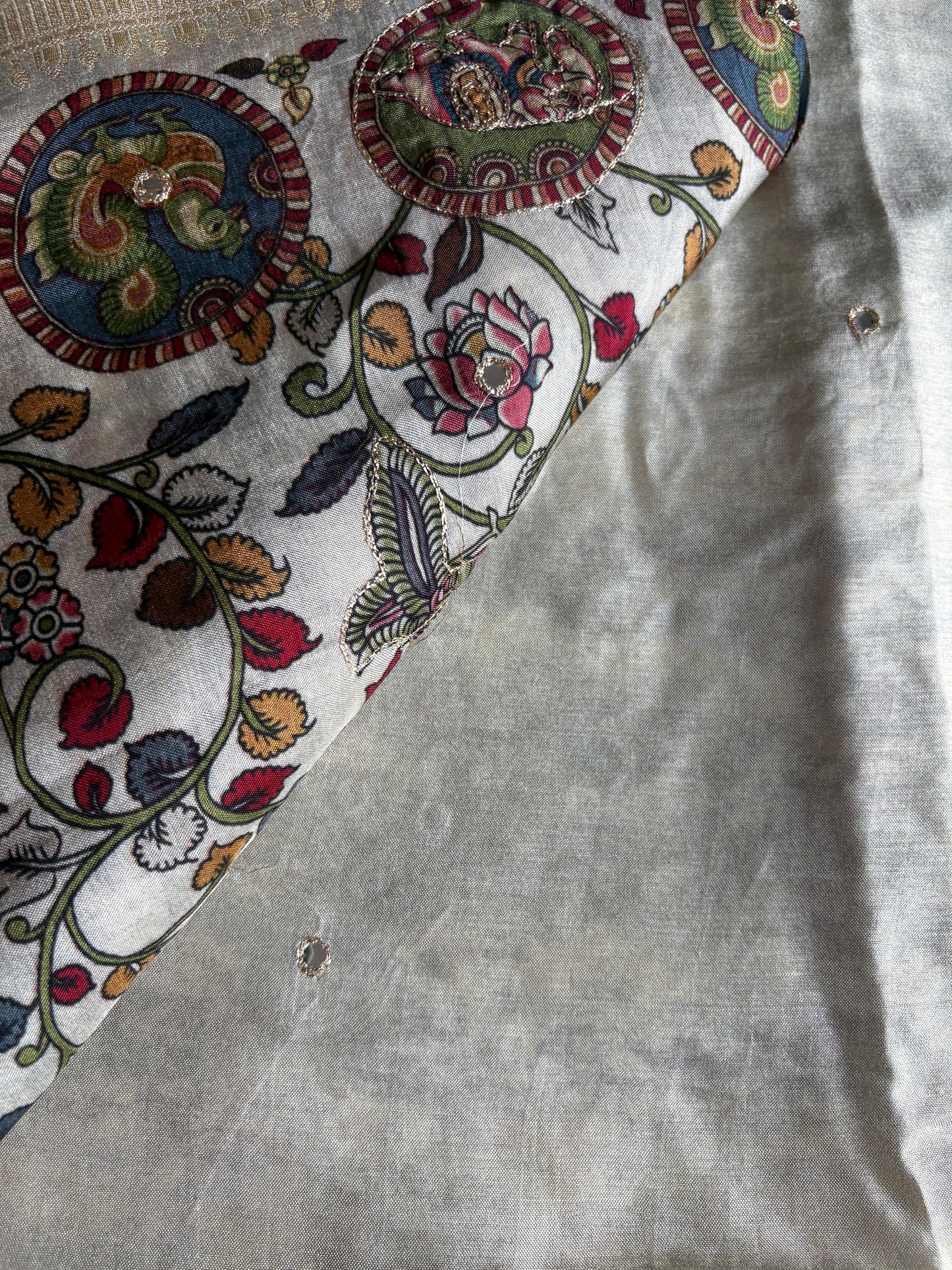 Designer Ivory Banarasi Silk Saree