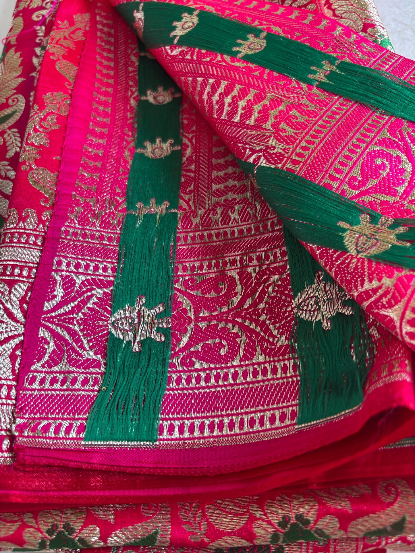 Bridal Red Banarasi Silk Set with Silver-Zari Meenakari Dupatta |