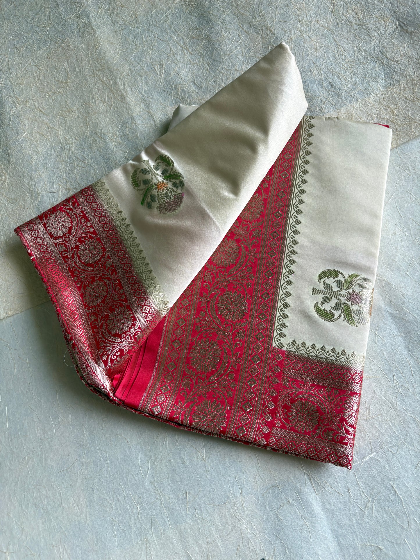 Off-White Pure Banarasi Mushroom Silk saree