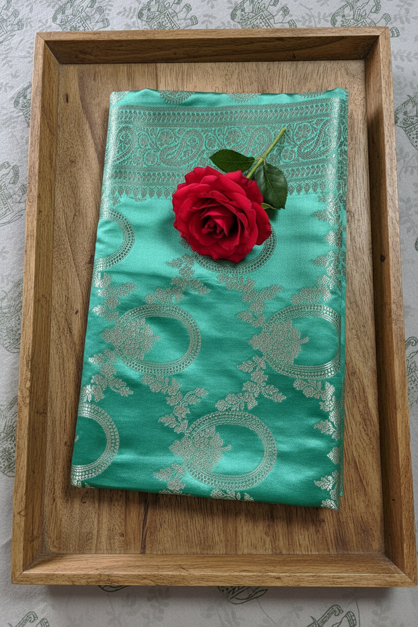 Emerald Green Pure Banarasi Mashrum  Silk Saree